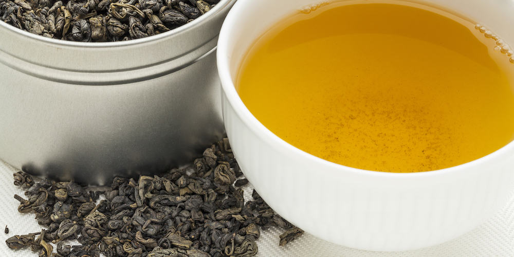 8 Gunpowder Tea Benefits & Side Effects