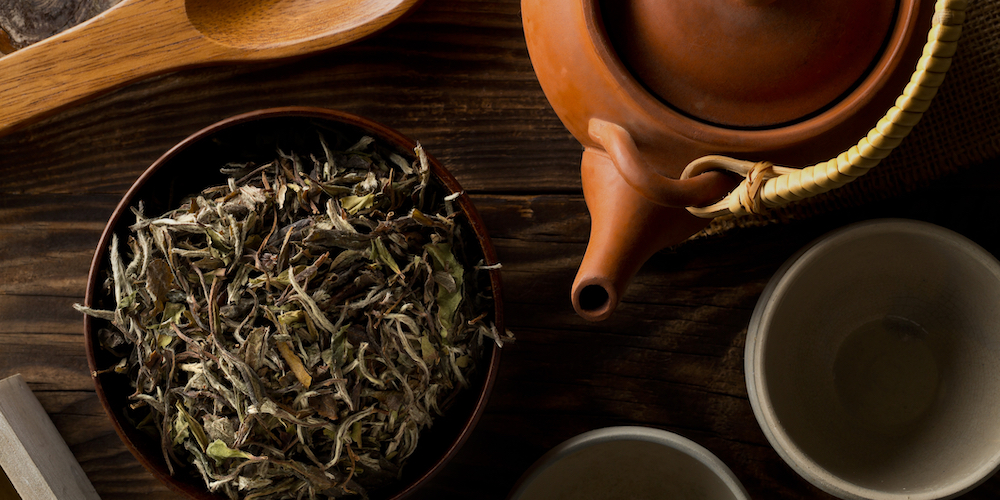 White Tea Benefits & Side Effects